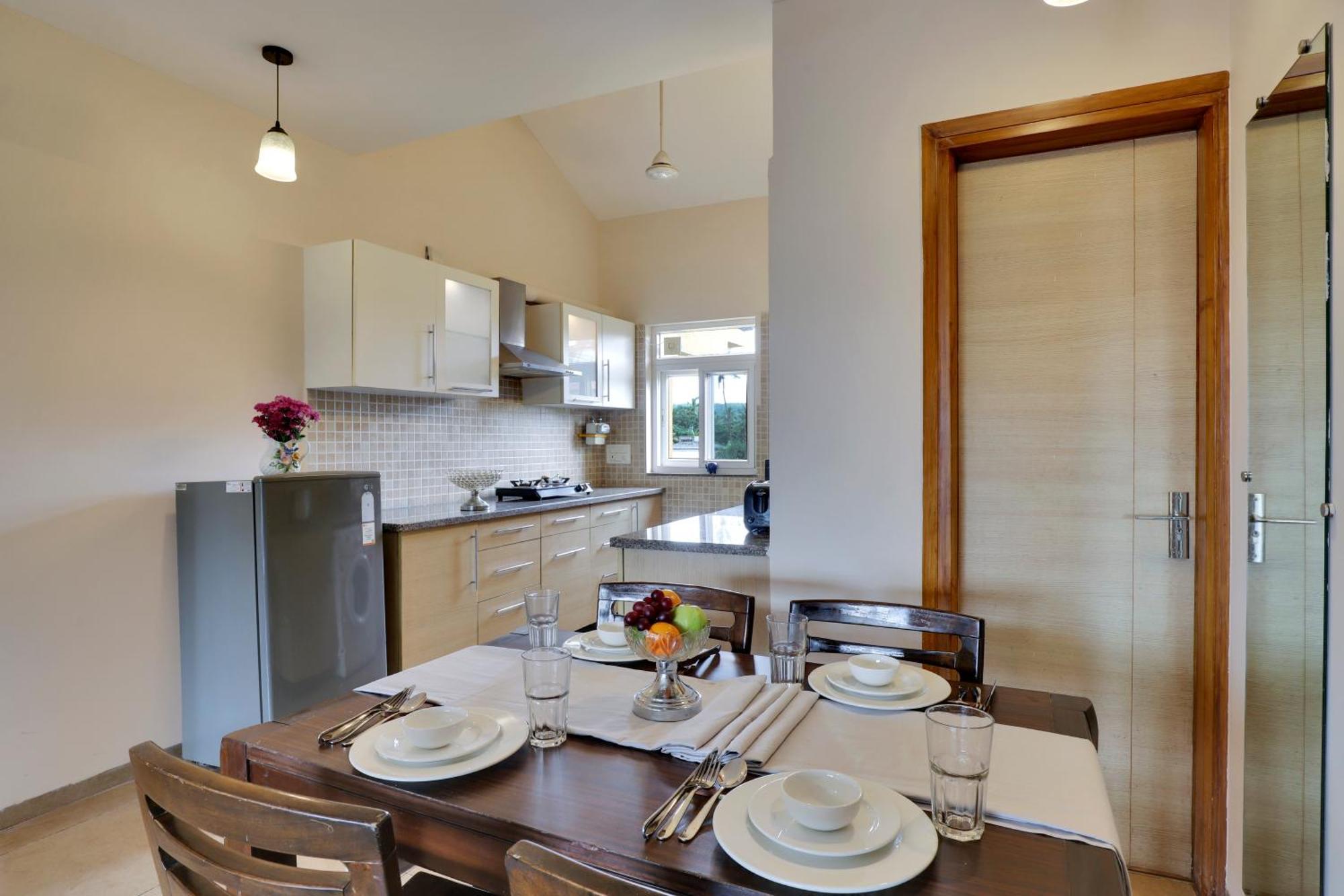 Veera Strand Park Serviced Apartments Near Calangute Extérieur photo